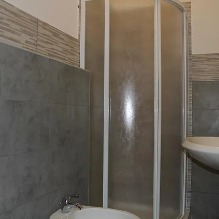 4u Guest house *